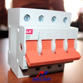 Isolators 4 Pole up to 100A